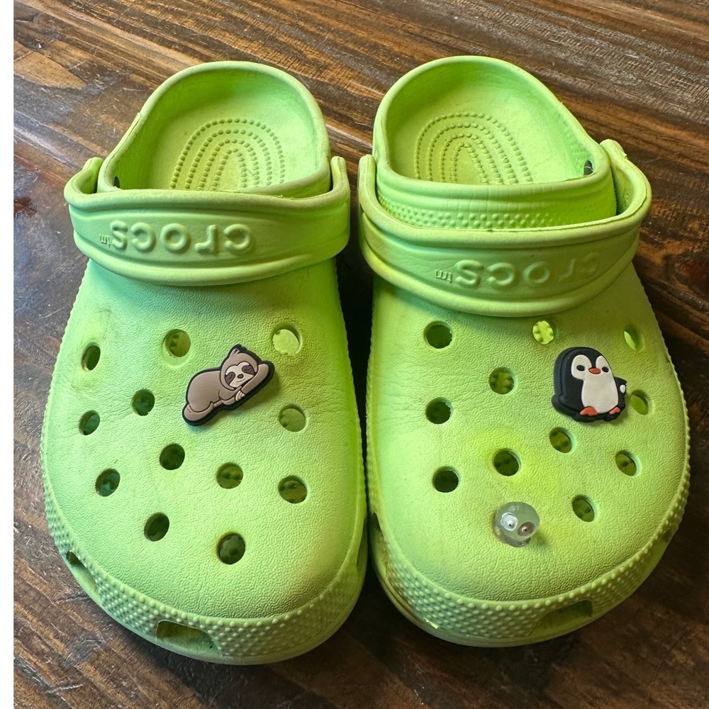 Crocs Kids Classic Clog Lime Green J3 Sloth Penguin Jibbitz Charms Slip On
